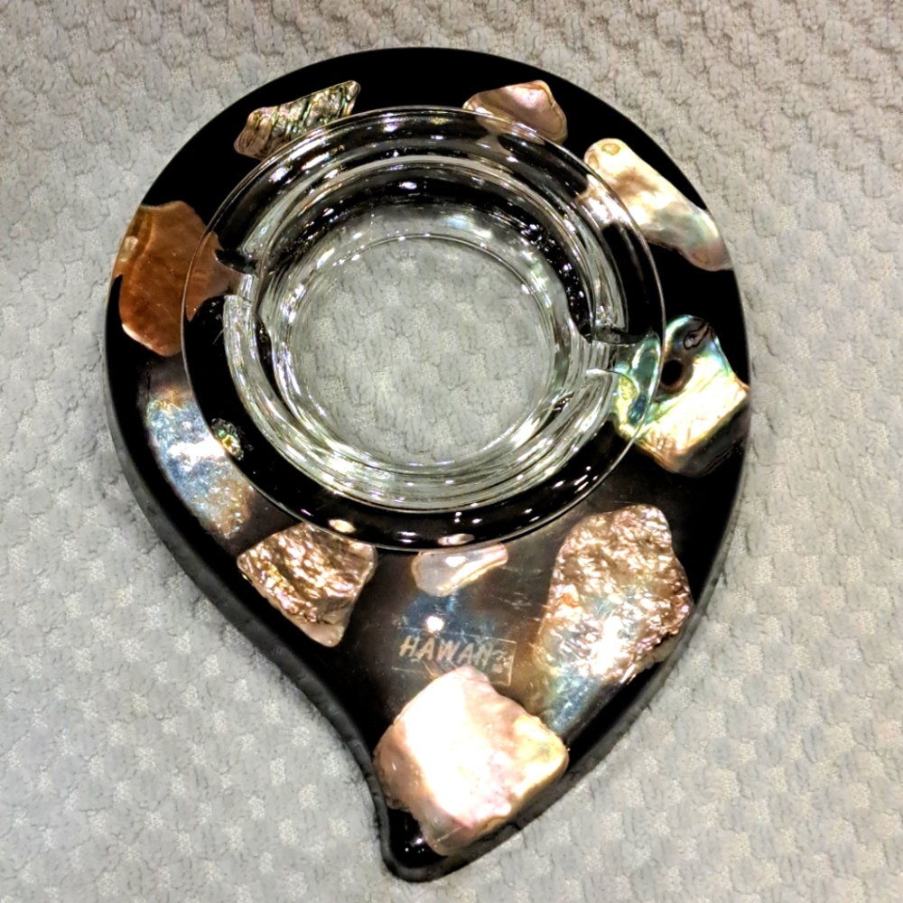 Vintage Ashtray From Hawaii With Abalone Pieces MCMLXIX (1969)